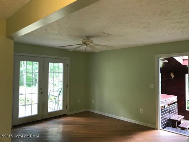 575 Red Rock Road Cresco, PA 18326 - Photo 4 of 45 IMG_1799