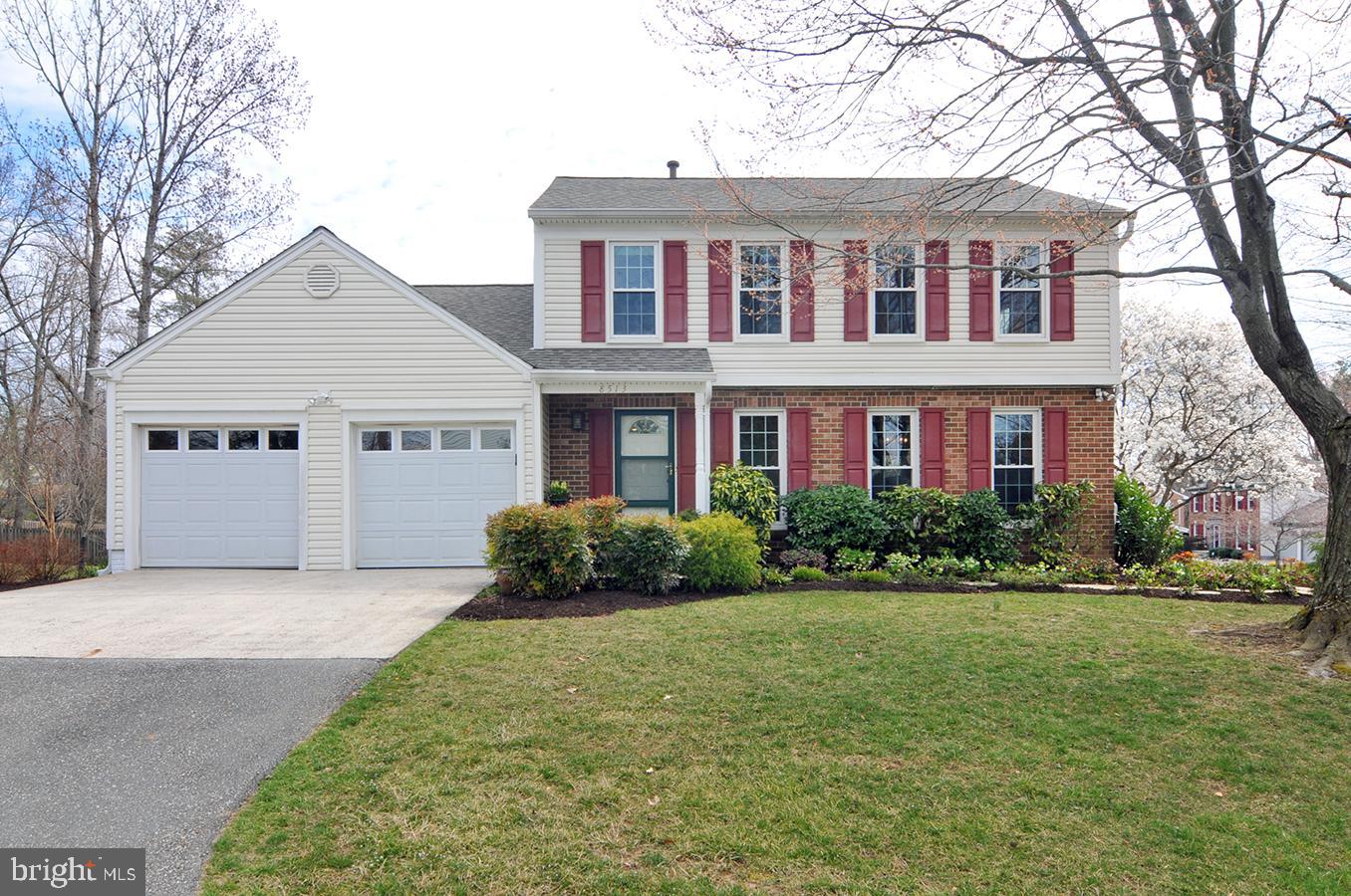 8513 Aqueduct Road Potomac, MD 20854 - Photo 1 of 23 Corner lot on cul-de-sac