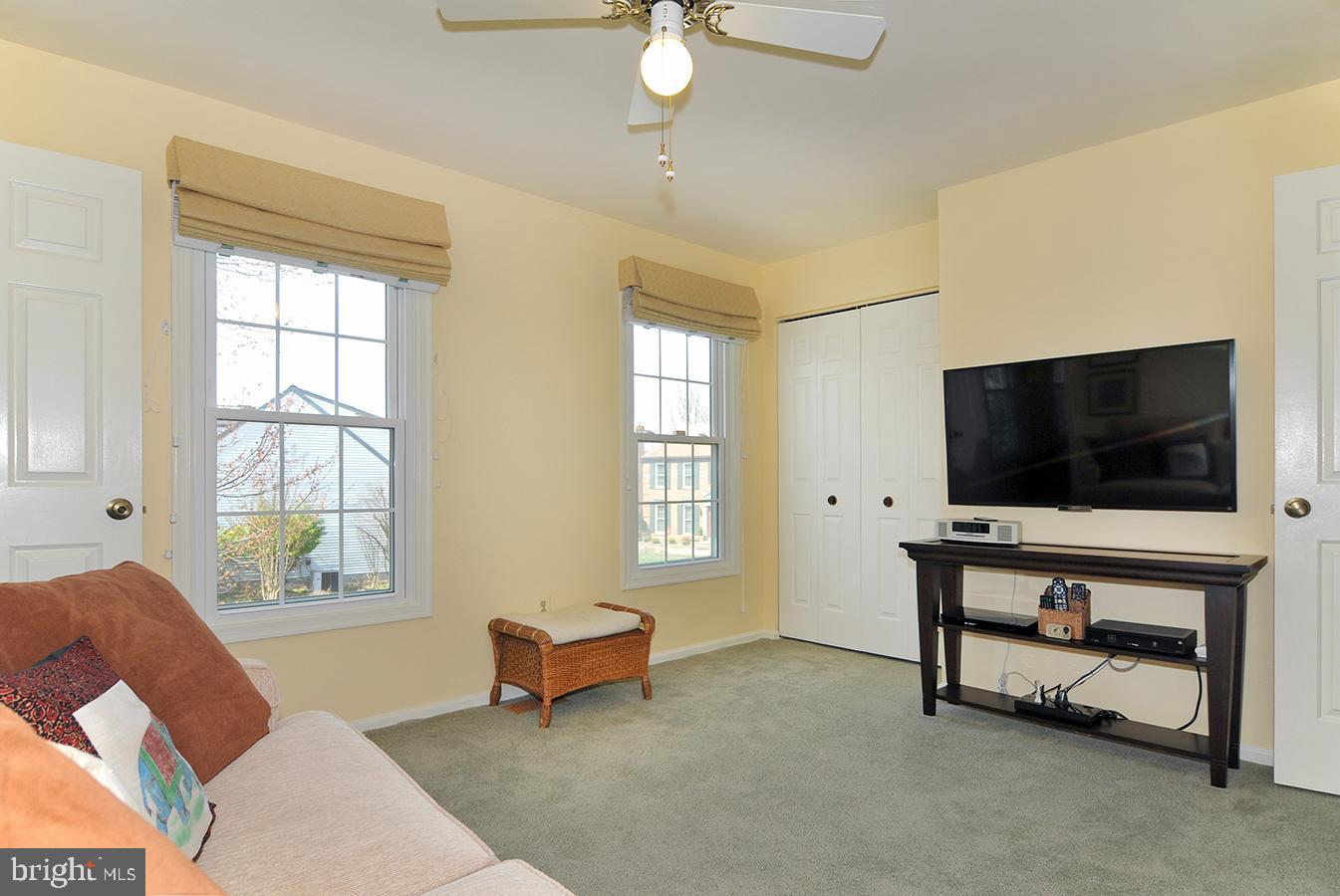 8513 Aqueduct Road Potomac, MD 20854 - Photo 18 of 23 Bedroom #3