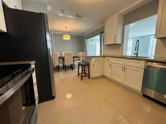 $2,900 | 3811 Northeast 18th Avenue, Pompano Beach, FL 33064