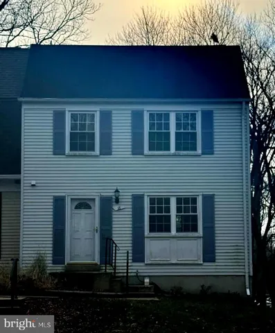 $405,000 | 18 Baileys Court, Silver Spring, MD 20906