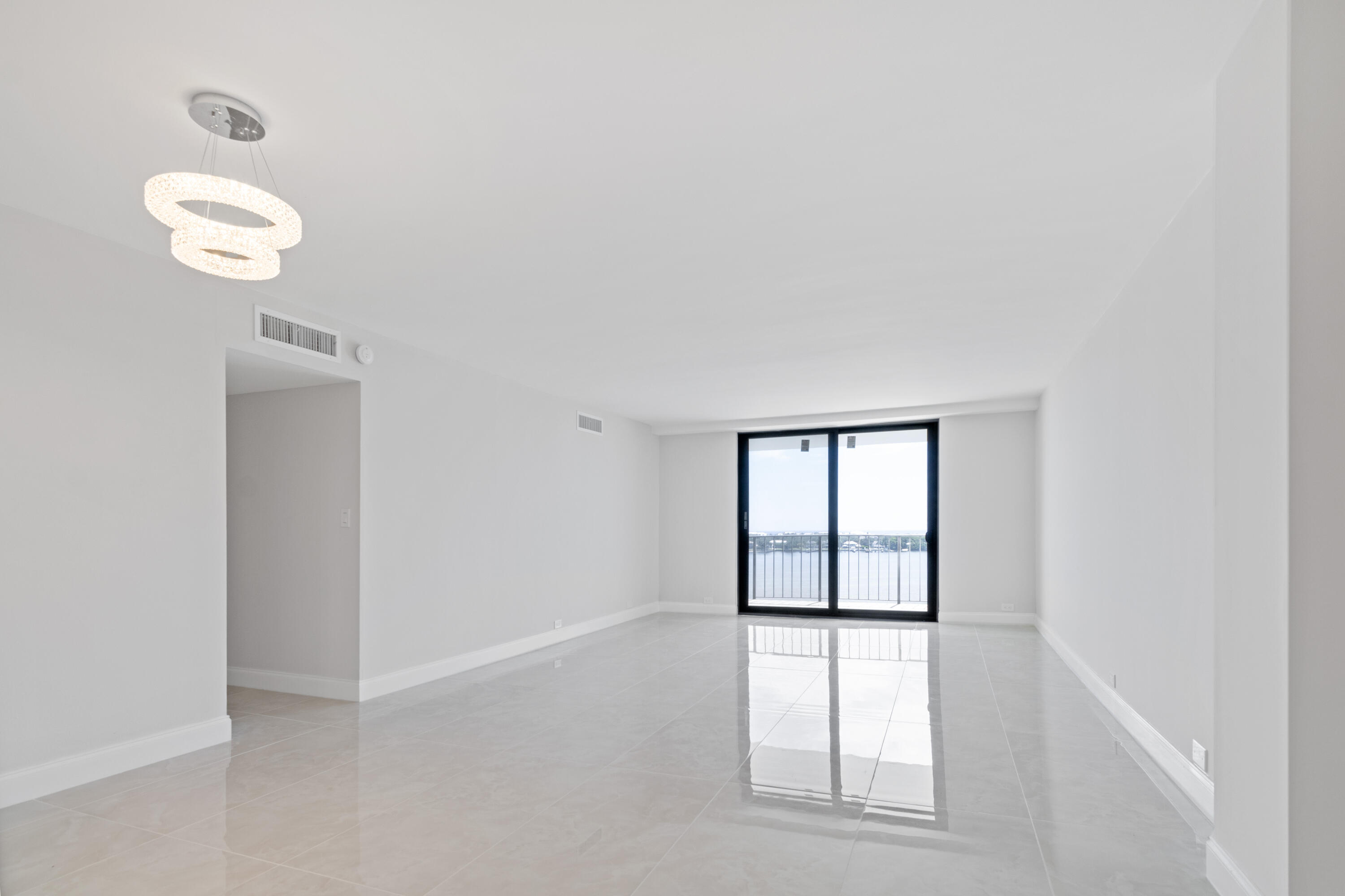 1200 Marine Way, Unit 802 North Palm Beach, FL 33408 - Photo 11 of 34 a view of an empty room with a window