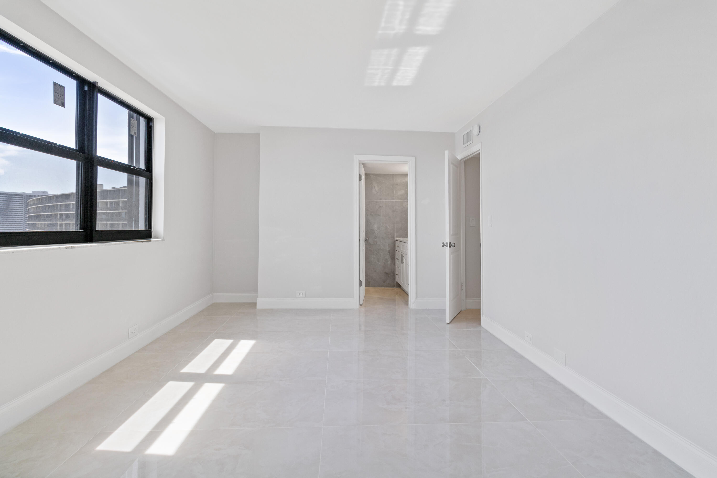 1200 Marine Way, Unit 802 North Palm Beach, FL 33408 - Photo 15 of 34 a view of an empty room with a window