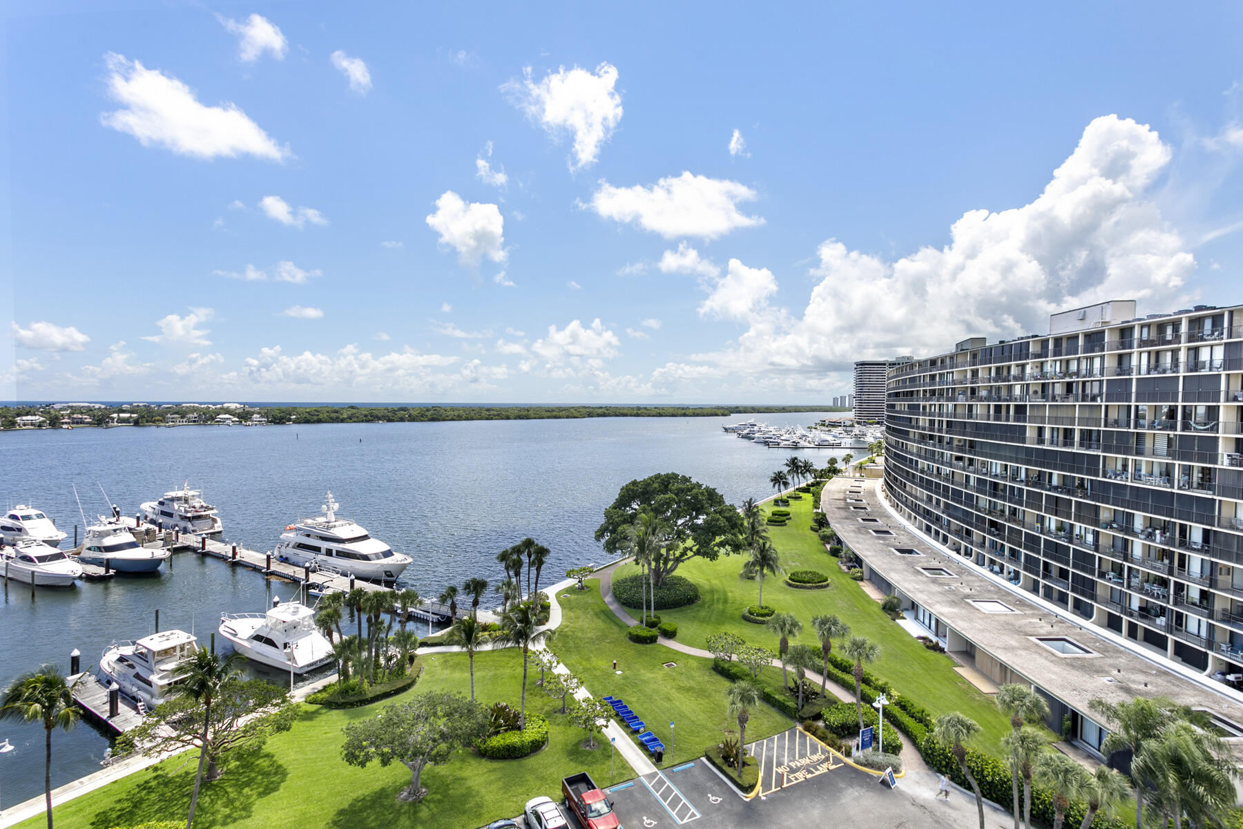 1200 Marine Way, Unit 802 North Palm Beach, FL 33408 - Photo 4 of 34 a view of a lake with a sitting space