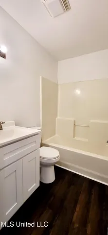 $950 | 2110 30th Street, Unit C, Gulfport, MS 39501