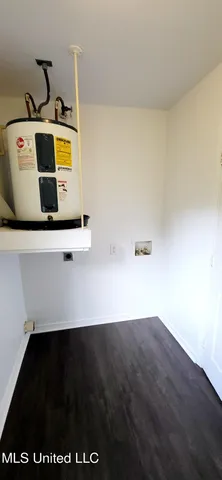 $950 | 2110 30th Street, Unit C, Gulfport, MS 39501