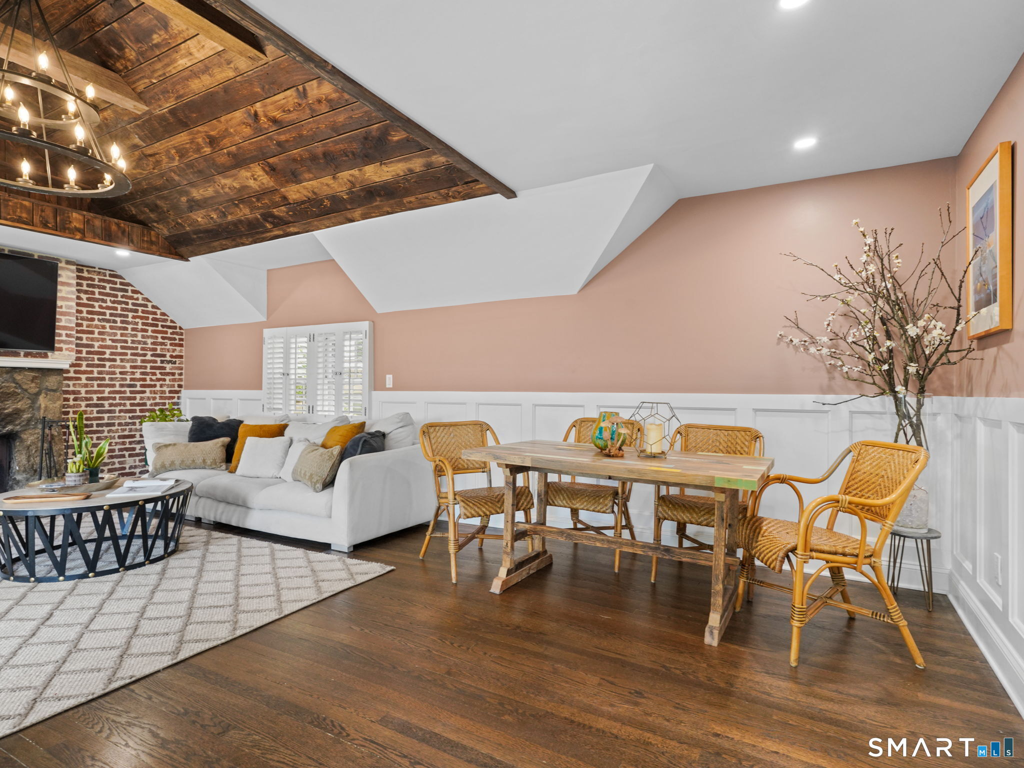 3 Valley View Road, Unit 1 Norwalk, CT 06851 - Photo 5 of 39