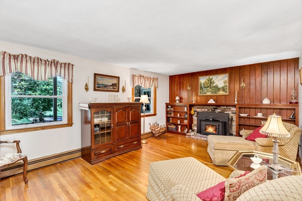 101 Bennett Hill Road Rowley, MA 01969 - Photo 7 of 31 Gallery Image 7