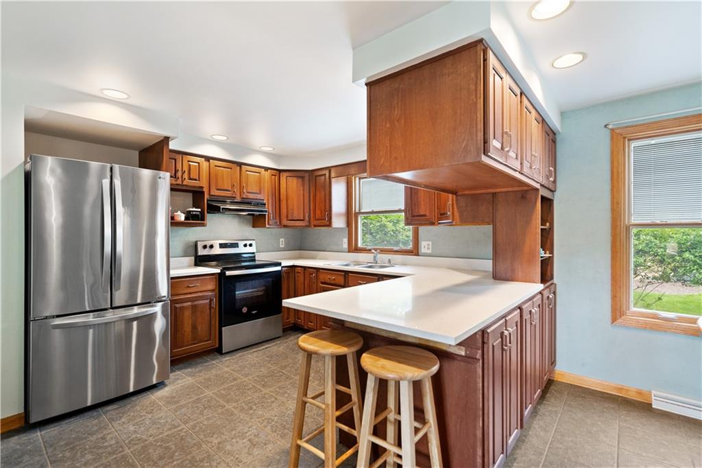 518 Goldsmith Road Pittsburgh, PA 15237 - Photo 4 of 34 Gallery Image 4