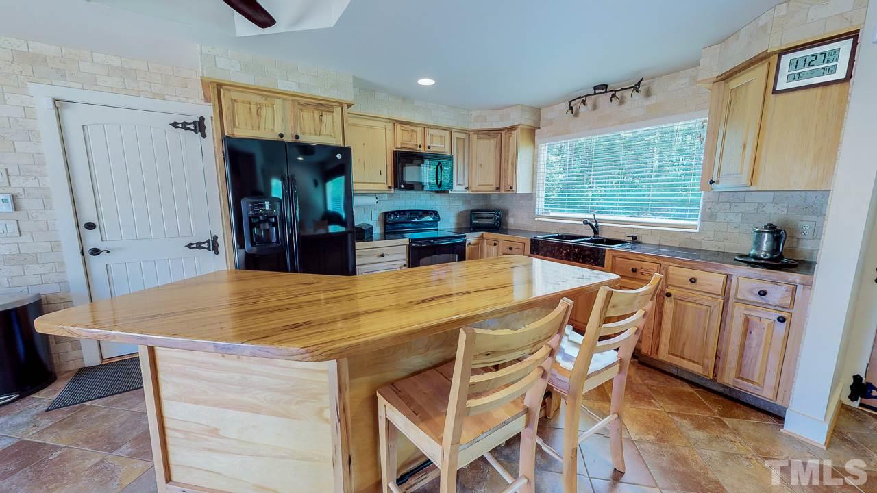 274 Ed Lester Road Roxboro, NC 27574 - Photo 5 of 30