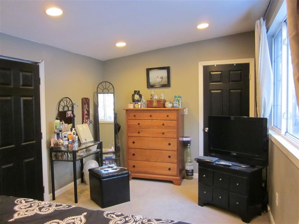 12 Showell Pond Road Sandown, NH 03873 - Photo 23 of 27
