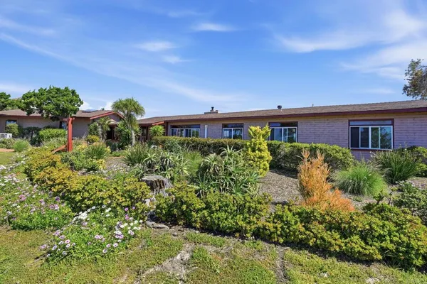 $4,000,000 | 1355 Rainbow Ridge Lane, Encinitas, CA 92024