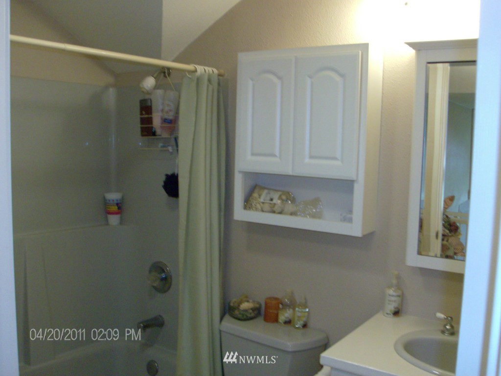 3425 North Wilson Road Oak Harbor, WA 98277 - Photo 12 of 15 Gallery Image 12