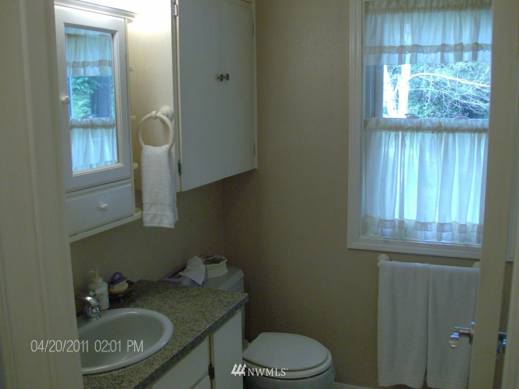 3425 North Wilson Road Oak Harbor, WA 98277 - Photo 10 of 15 Gallery Image 10