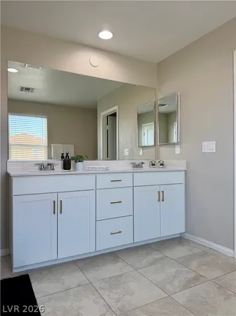 $3,000 | 6905 Diablo Rim Street, North Las Vegas, NV 89086