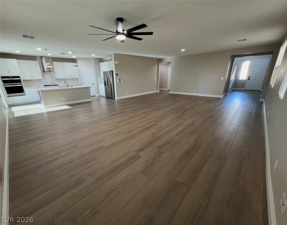 6905 Diablo Rim Street North Las Vegas, NV 89086 - Photo 5 of 39