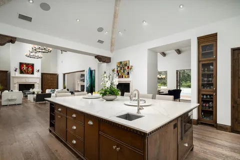 $6,295,000 | 18411 Calle La Serra, Rancho Santa Fe, CA 92091