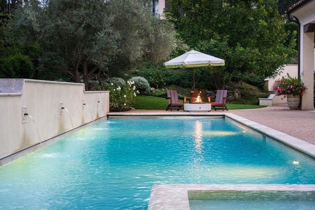 $6,295,000 | 18411 Calle La Serra, Rancho Santa Fe, CA 92091