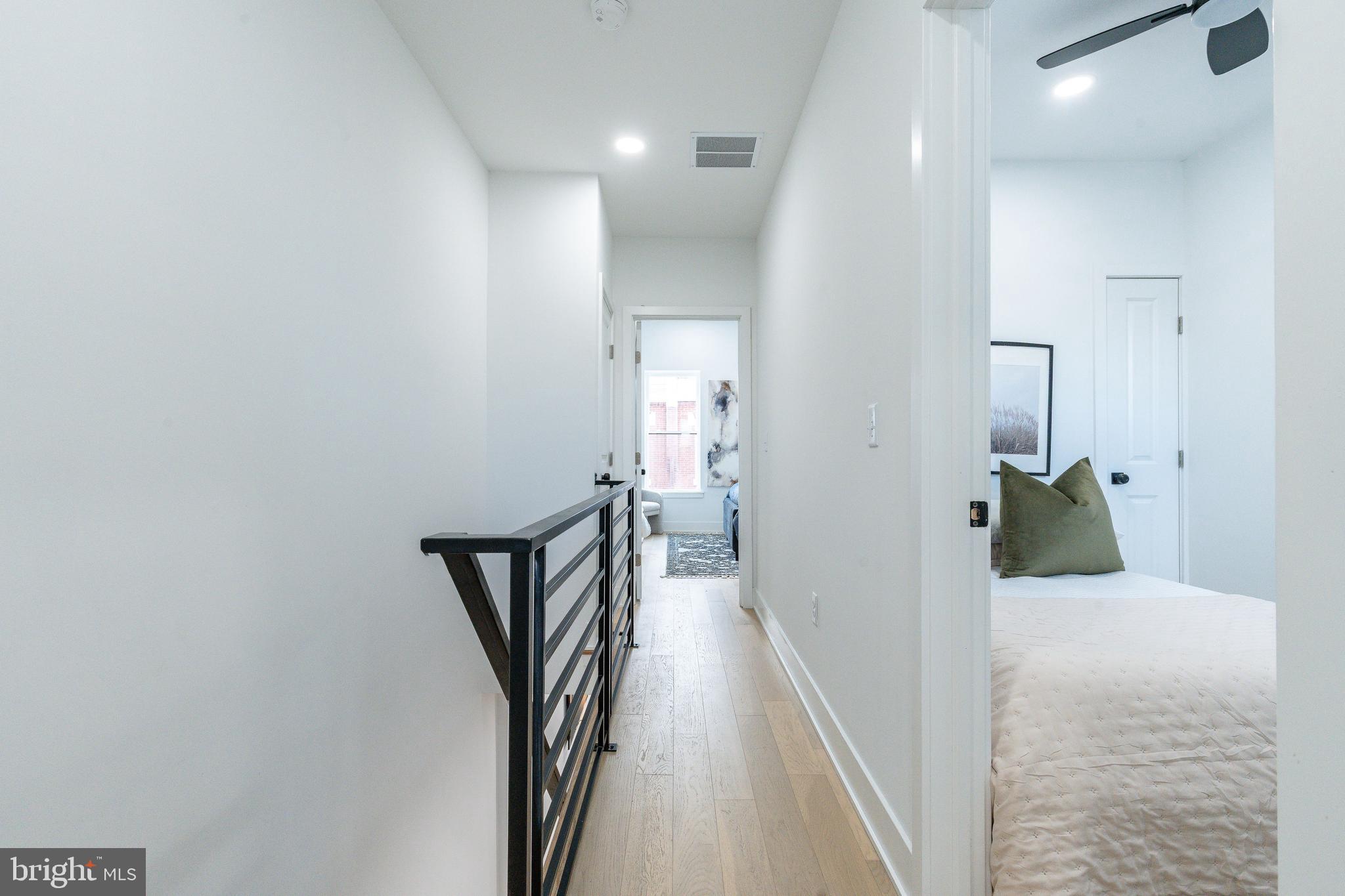 351 Fitzgerald Street Philadelphia, PA 19148 - Photo 14 of 28 2nd Floor Hallway