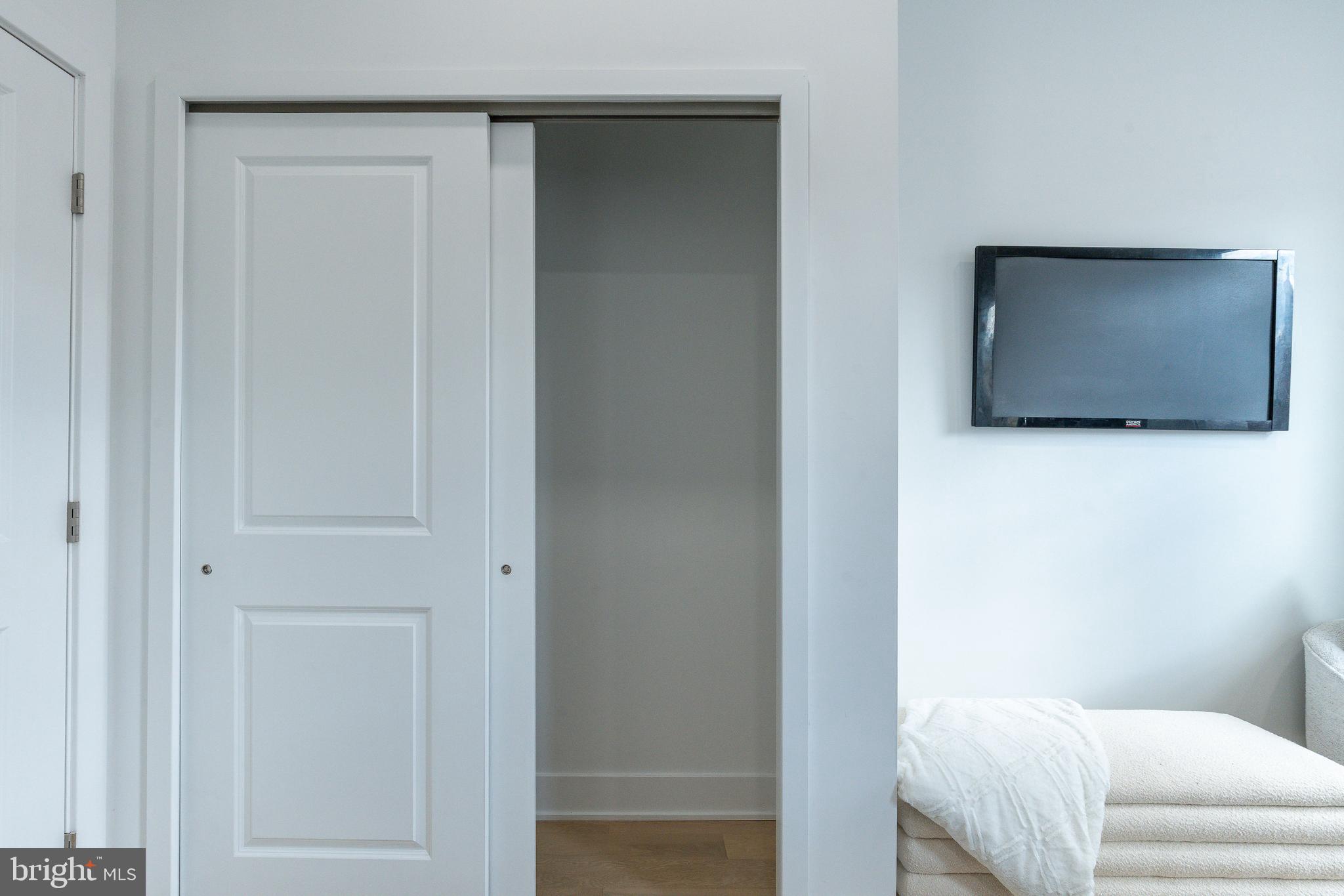 351 Fitzgerald Street Philadelphia, PA 19148 - Photo 22 of 28 Primary Closet