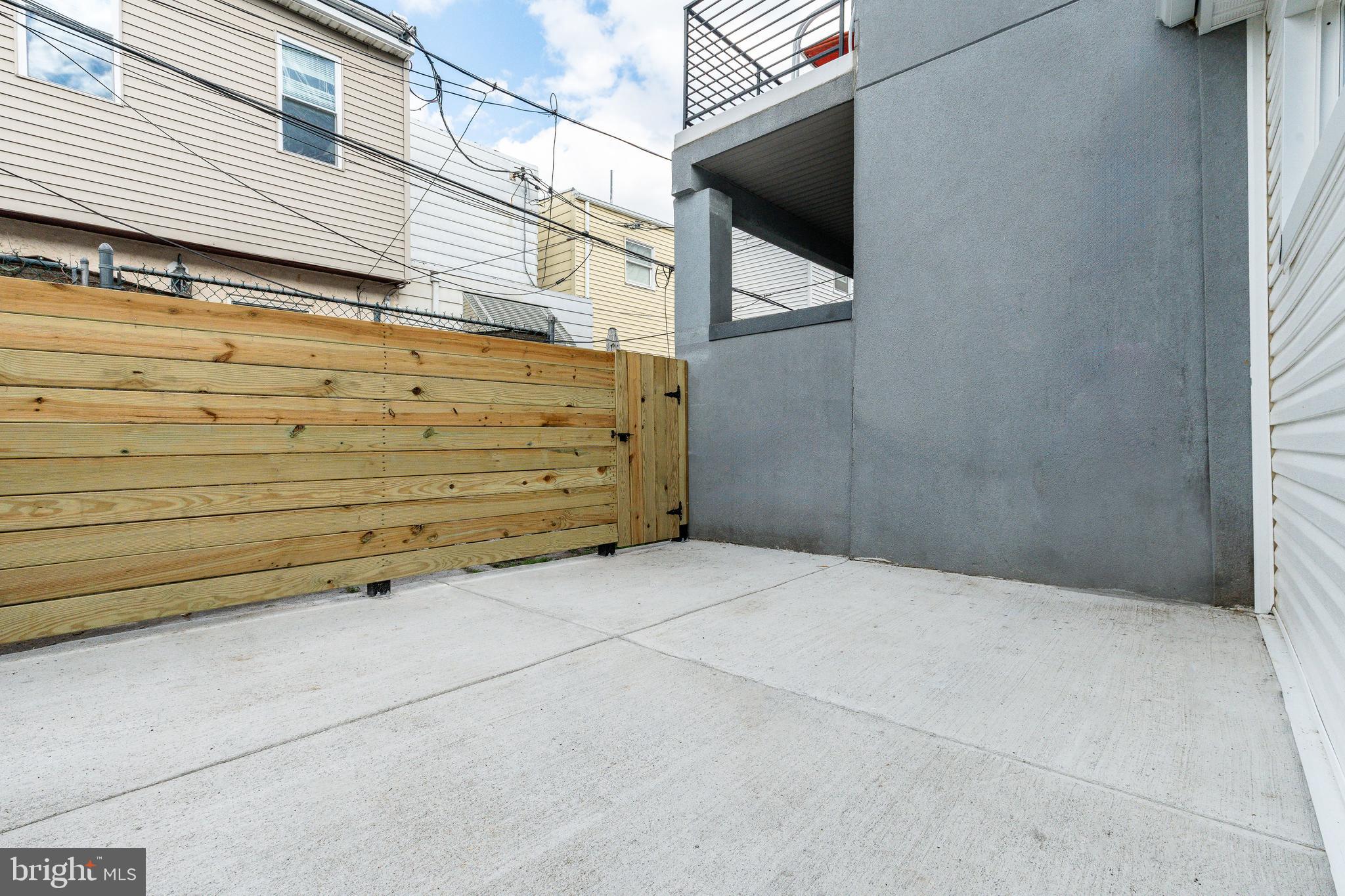 351 Fitzgerald Street Philadelphia, PA 19148 - Photo 27 of 28 Backyard