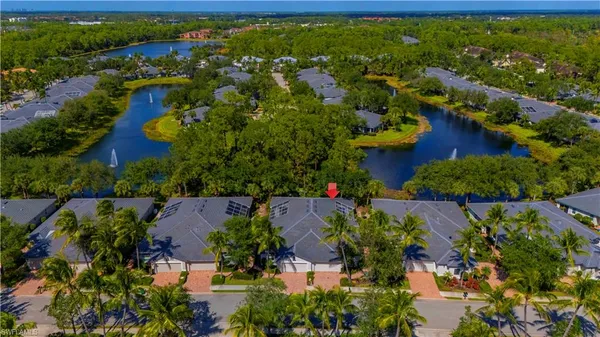 $3,500 | 1761 Tarpon Bay Drive South, Unit 58, Naples, FL 34119
