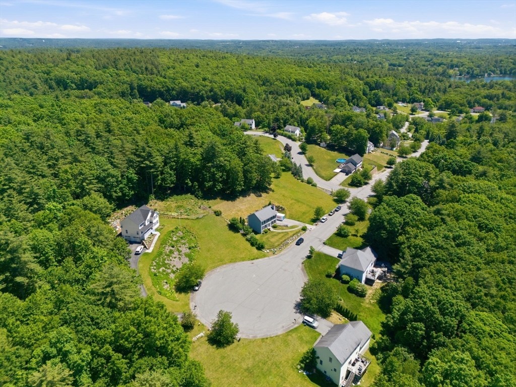 67 Hidden Road Dracut, MA 01826 - Photo 31 of 32