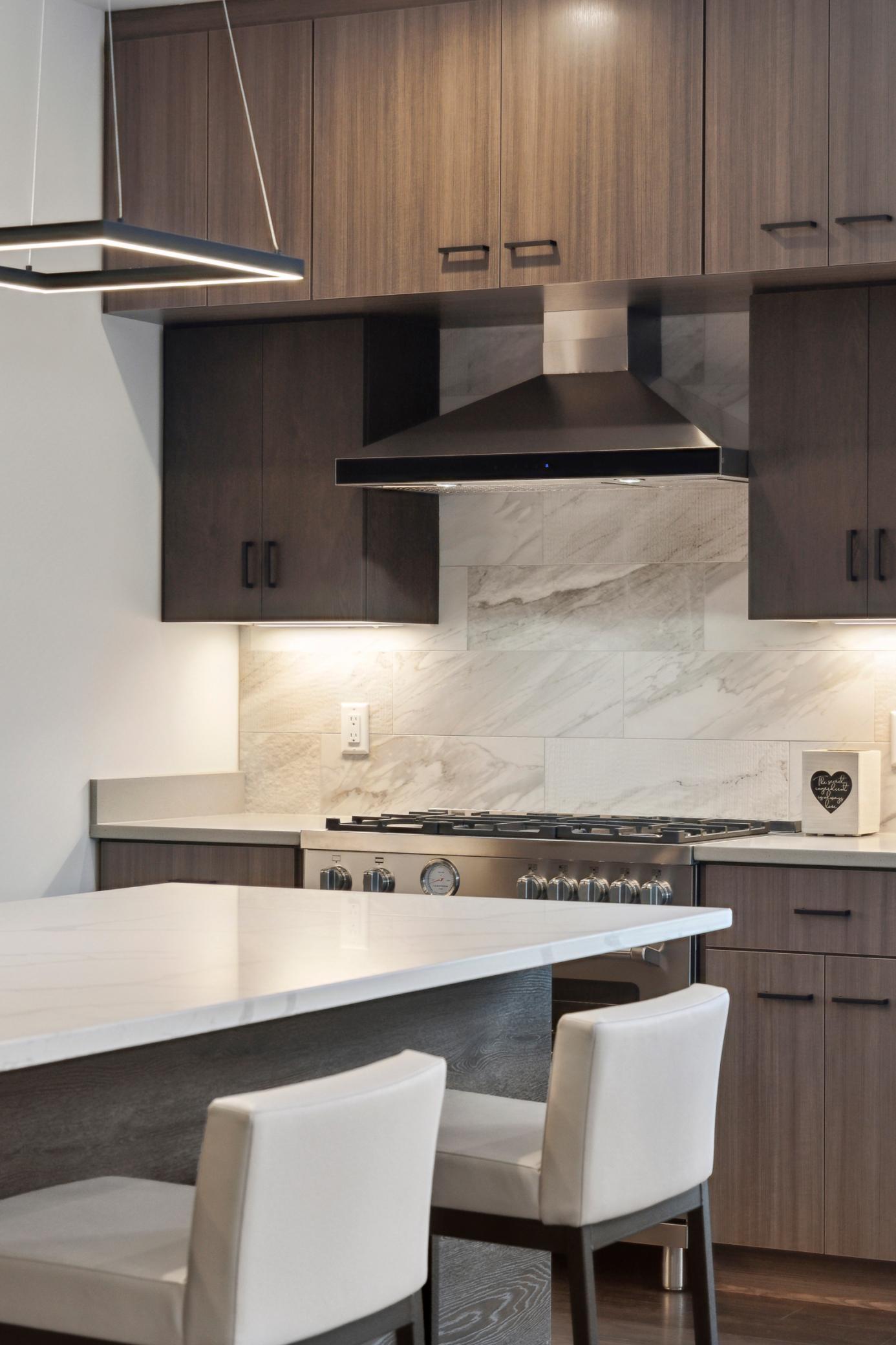 253 Lake Street East, Unit 208 Wayzata, MN 55391 - Photo 11 of 61