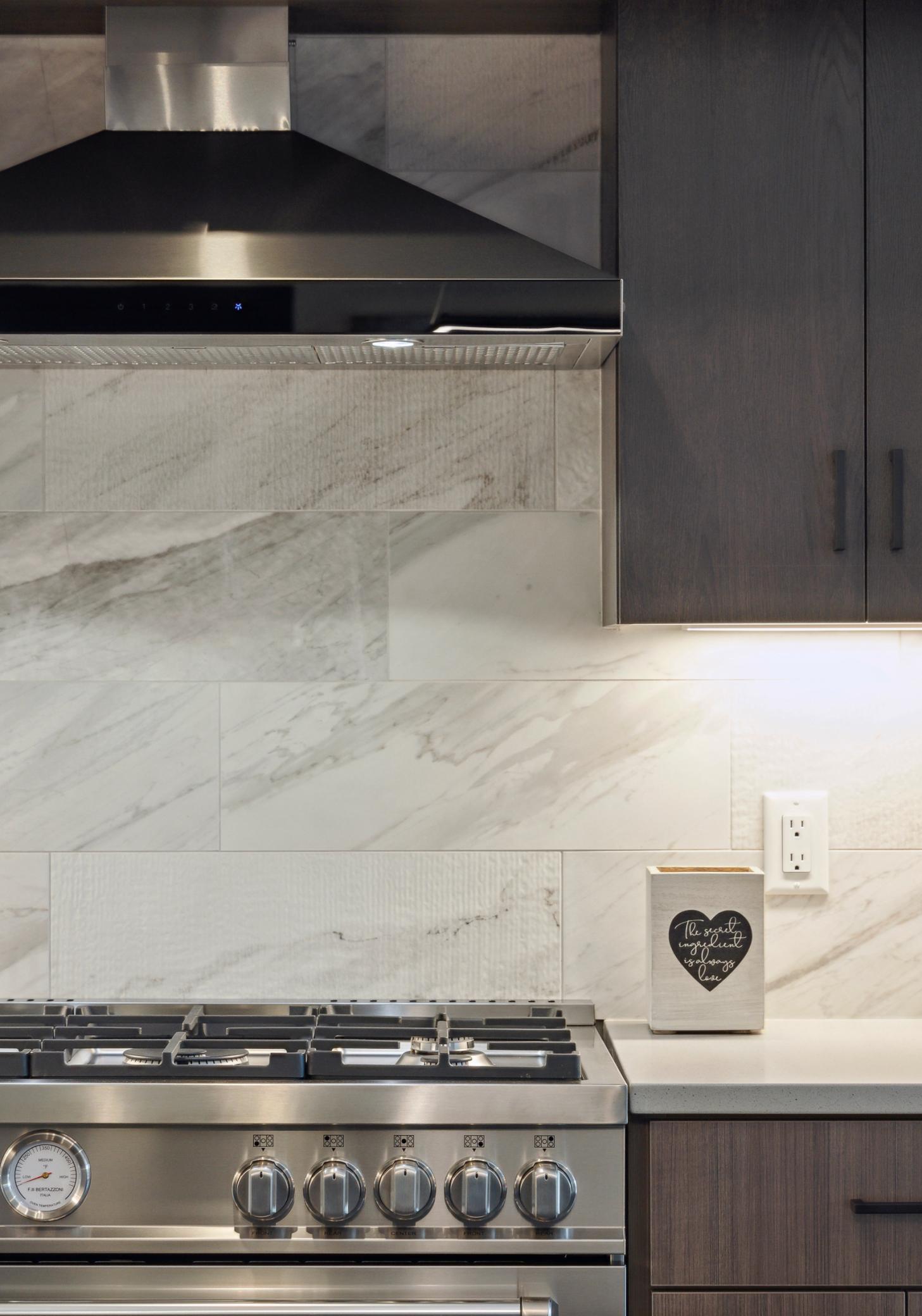 253 Lake Street East, Unit 208 Wayzata, MN 55391 - Photo 16 of 61