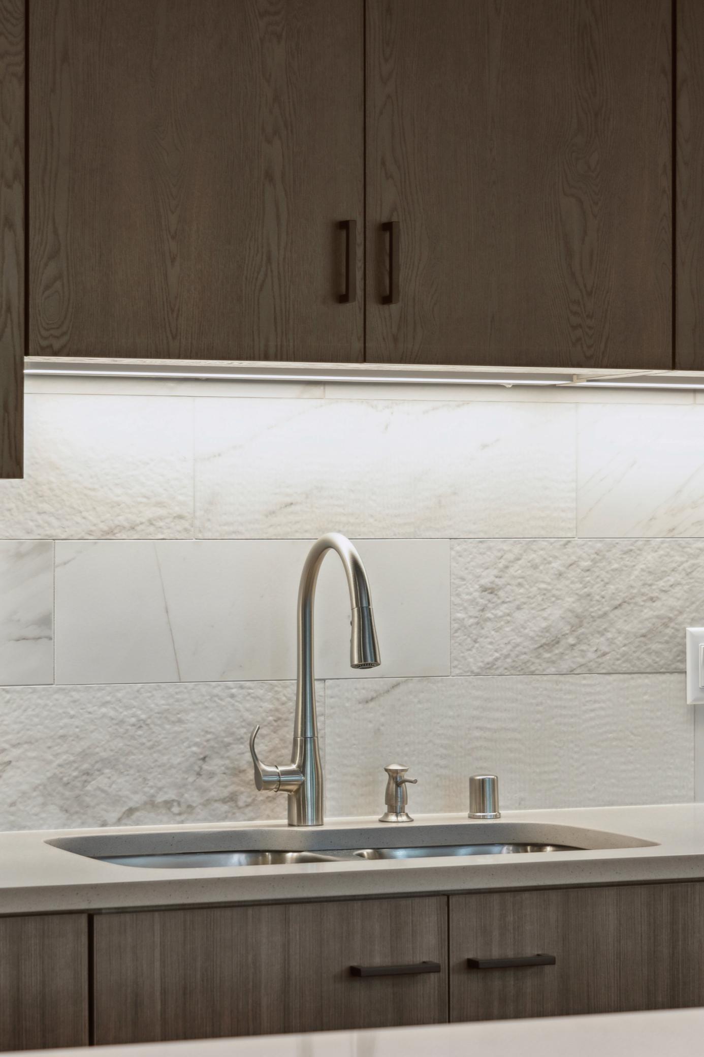 253 Lake Street East, Unit 208 Wayzata, MN 55391 - Photo 17 of 61