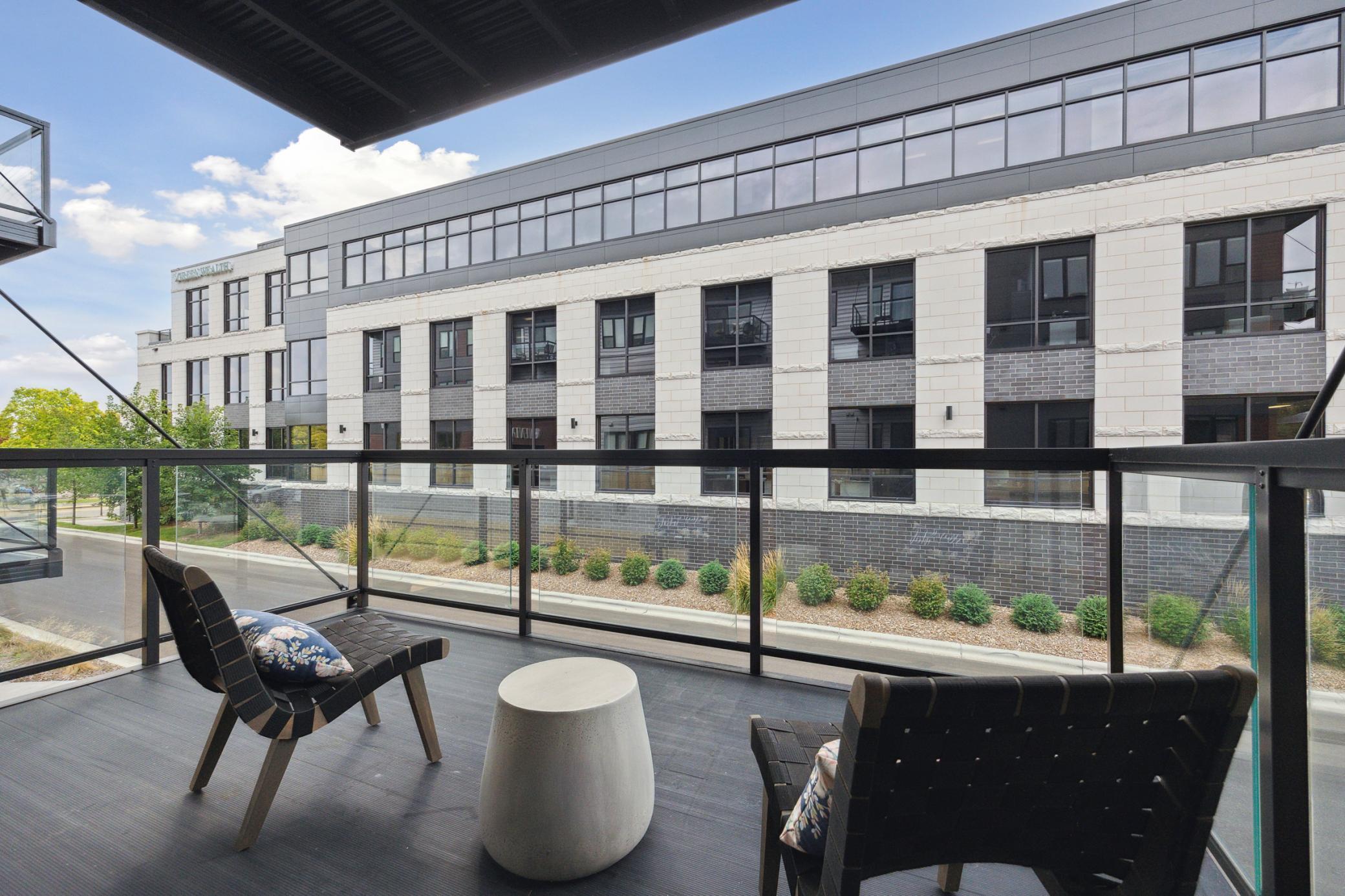 253 Lake Street East, Unit 208 Wayzata, MN 55391 - Photo 21 of 61