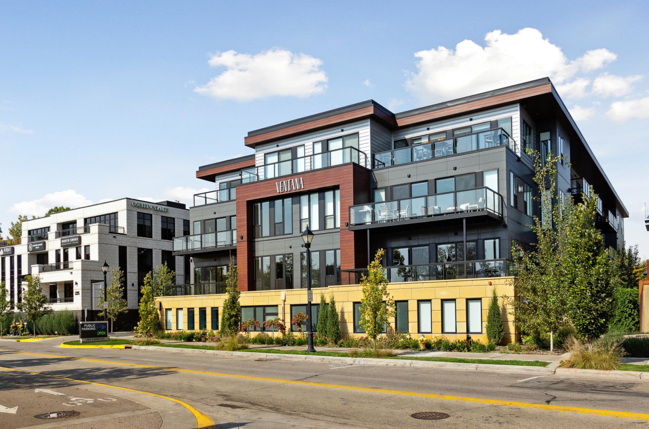 253 Lake Street East, Unit 208 Wayzata, MN 55391 - Photo 47 of 61