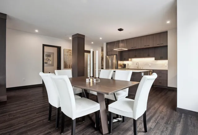 $7,552 | 253 Lake Street East, Unit 208, Wayzata, MN 55391