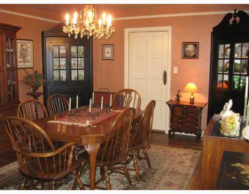 788 Osage Road Mt. Lebanon, PA 15243 - Photo 6 of 18 Dining Room.