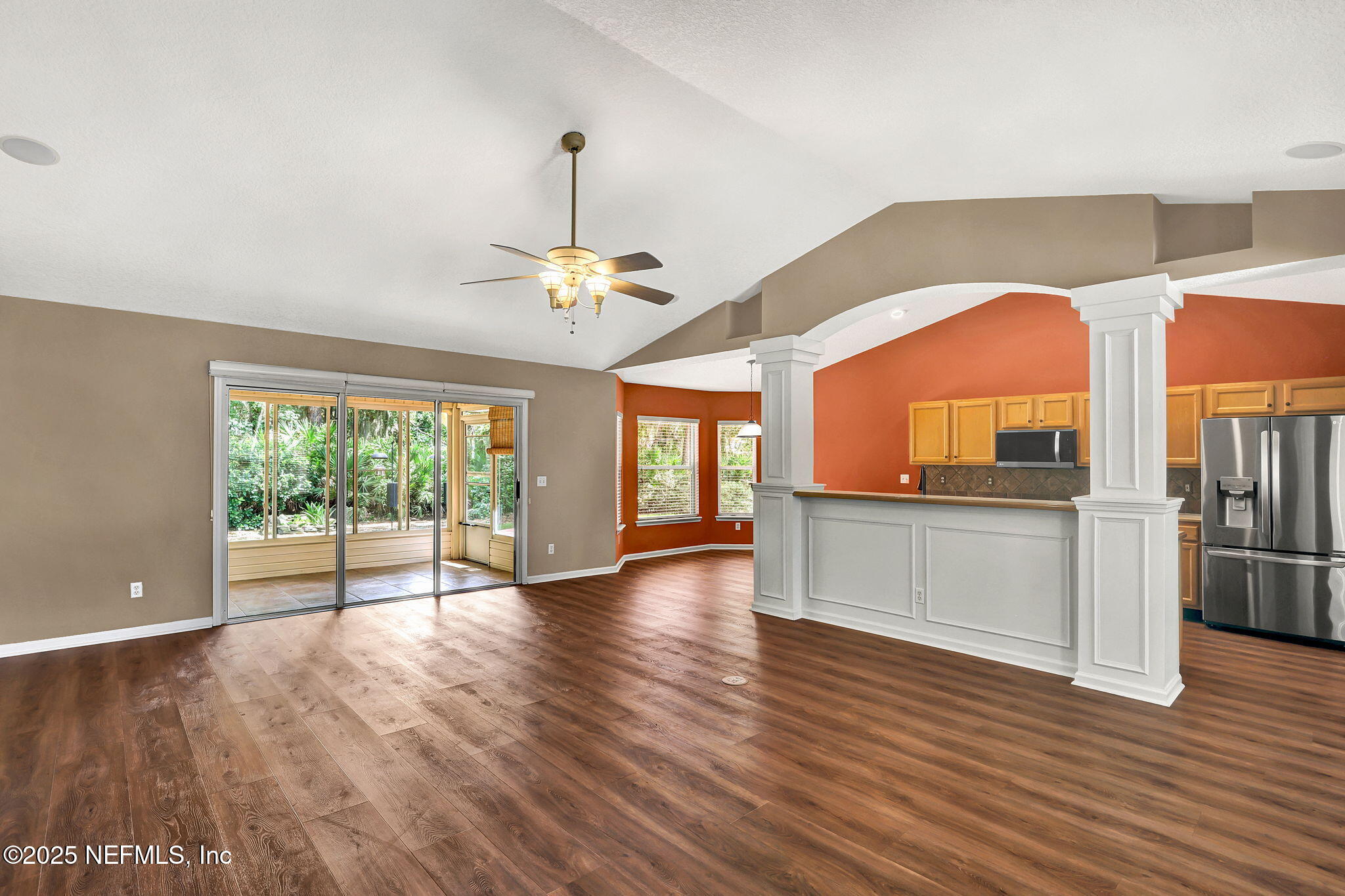 1994 Protection Point Fleming Island, FL 32003 - Photo 3 of 46 85-web-or-mls-0H3A2418