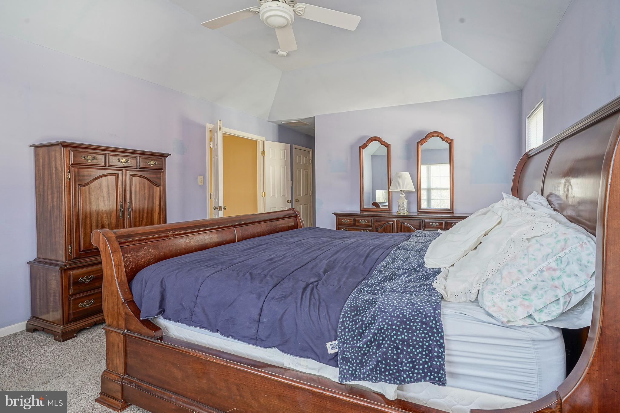 6 Sylvan Court Delran, NJ 08075 - Photo 34 of 49 a bedroom with a large bed and wooden floor