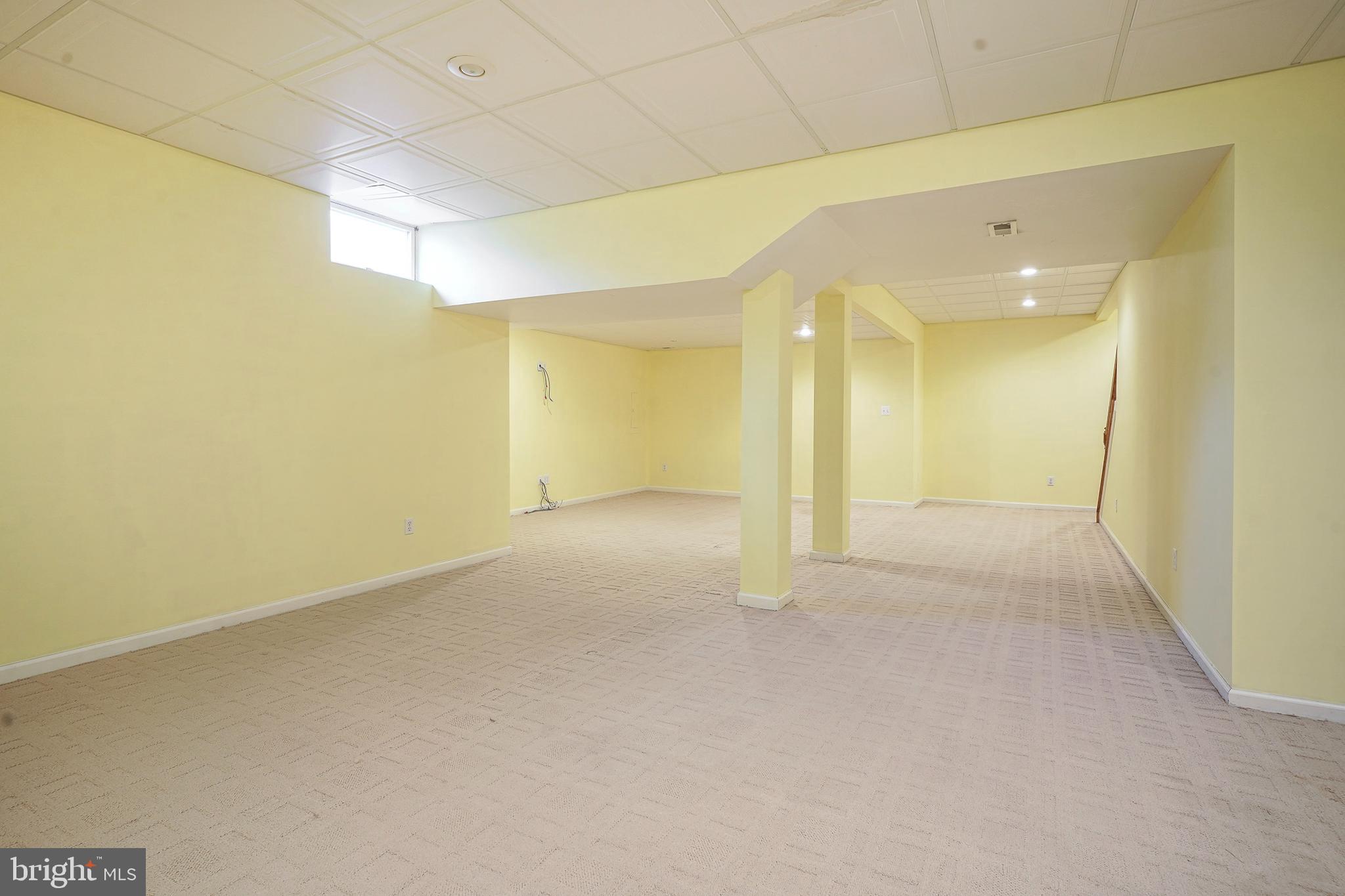 6 Sylvan Court Delran, NJ 08075 - Photo 41 of 49 a view of an empty room