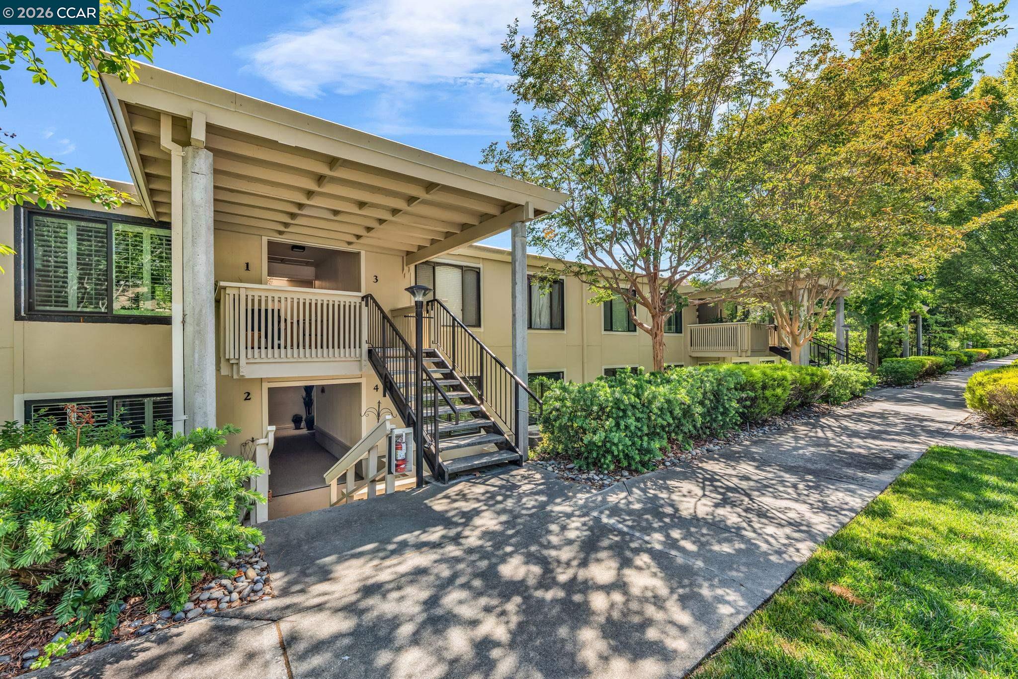 1935 Golden Rain Road, Unit 1 Walnut Creek, CA 94595 - Photo 3 of 46