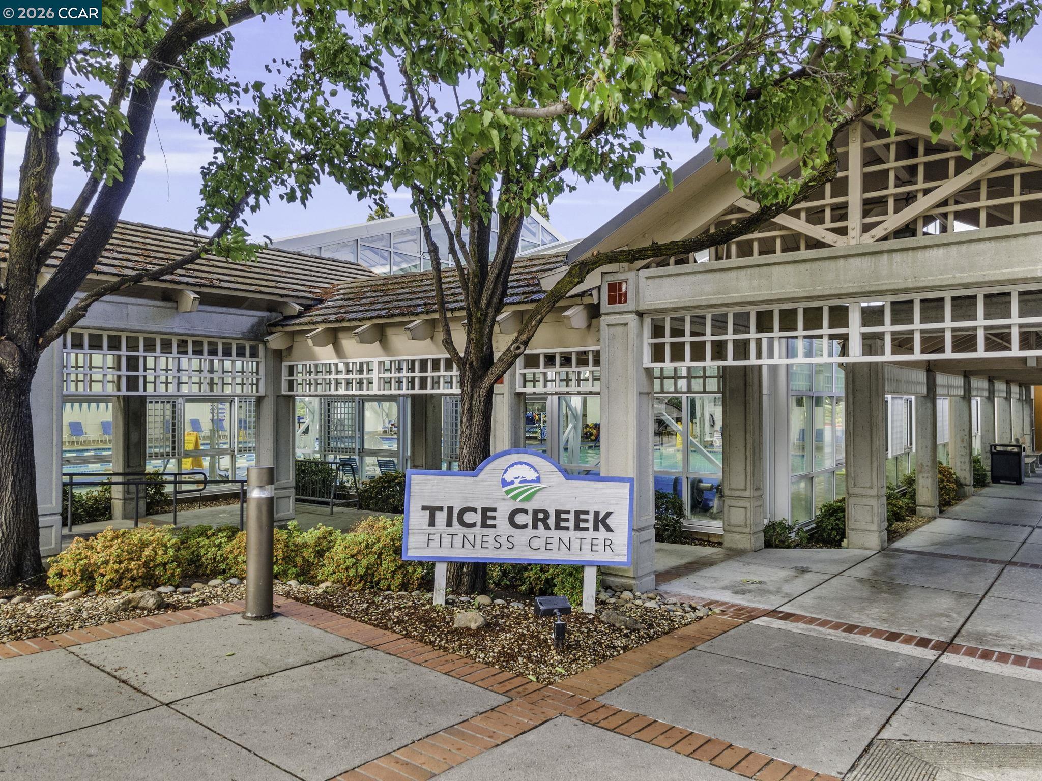 1935 Golden Rain Road, Unit 1 Walnut Creek, CA 94595 - Photo 37 of 46