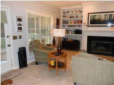 GREATROOM DOOR TO LARGE SCREEN PORCH