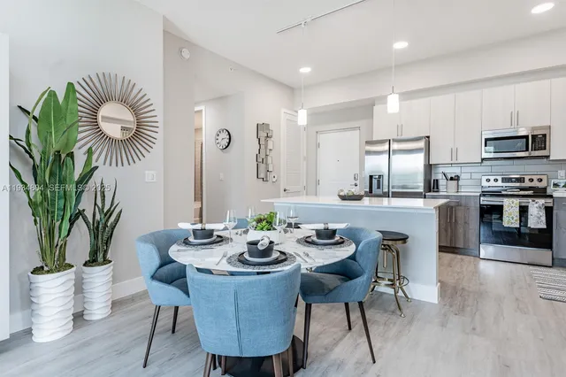 $2,845 | 9125 West Commercial Boulevard, Unit 105, Tamarac, FL 33351