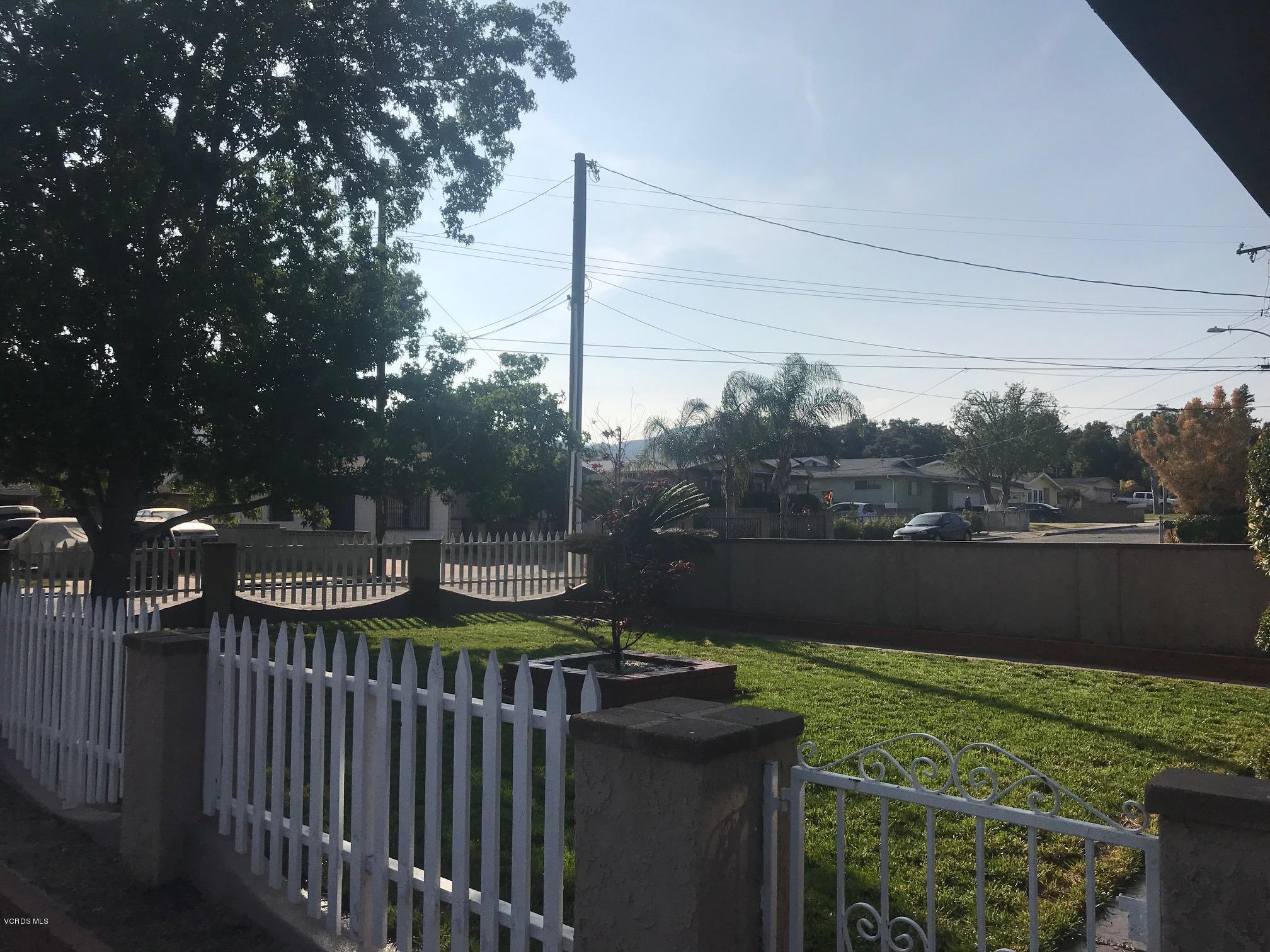 717 Ralph Way Santa Paula, CA 93060 - Photo 2 of 22 Front Yard