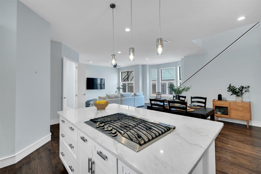 2119 Albany Street Dallas, TX 75201 - Photo 3 of 33