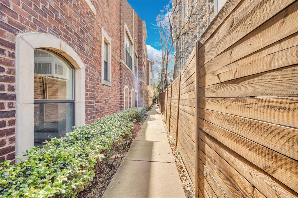 2119 Albany Street Dallas, TX 75201 - Photo 31 of 33