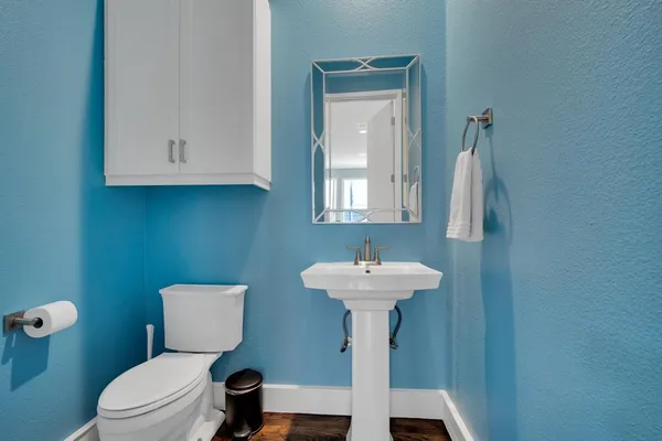 $615,000 | 2119 Albany Street, Dallas, TX 75201