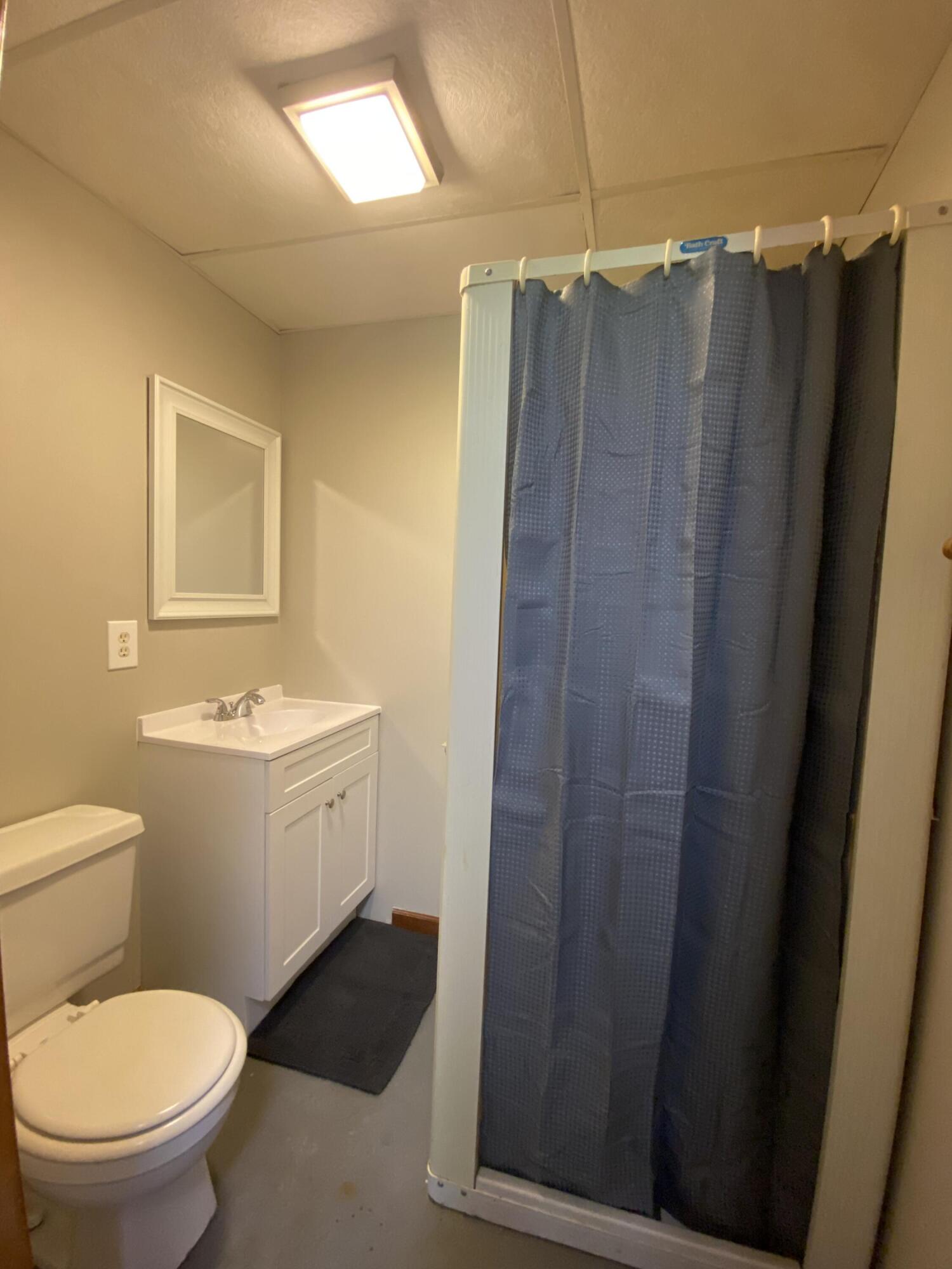 11229 West Snows Lake Road Greenville, MI 48838 - Photo 14 of 27 14_beyc6a3fcd8ad559a