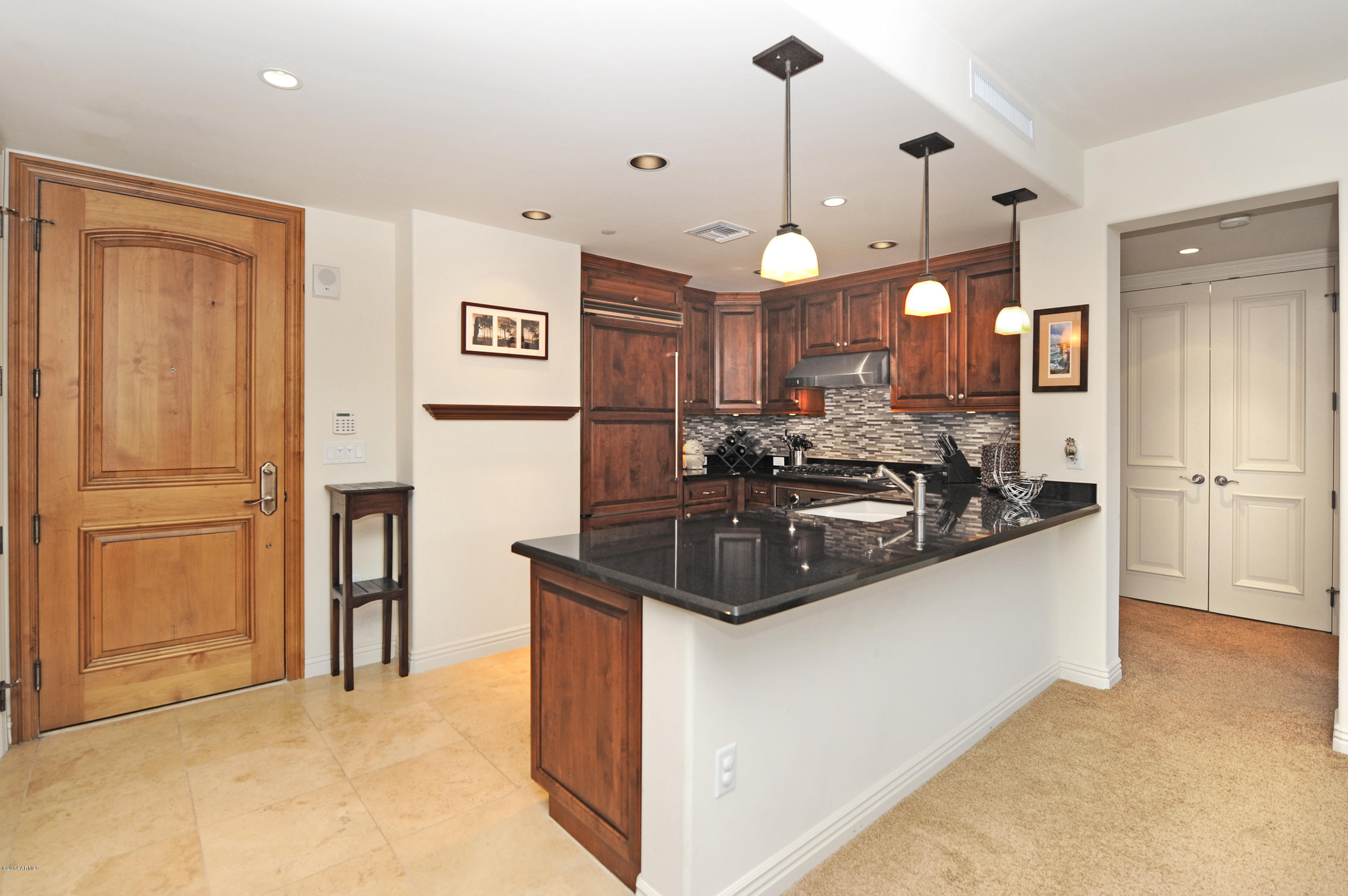 7181 East Camelback Road, Unit 304 Scottsdale, AZ 85251 - Photo 3 of 38 Kitchen
