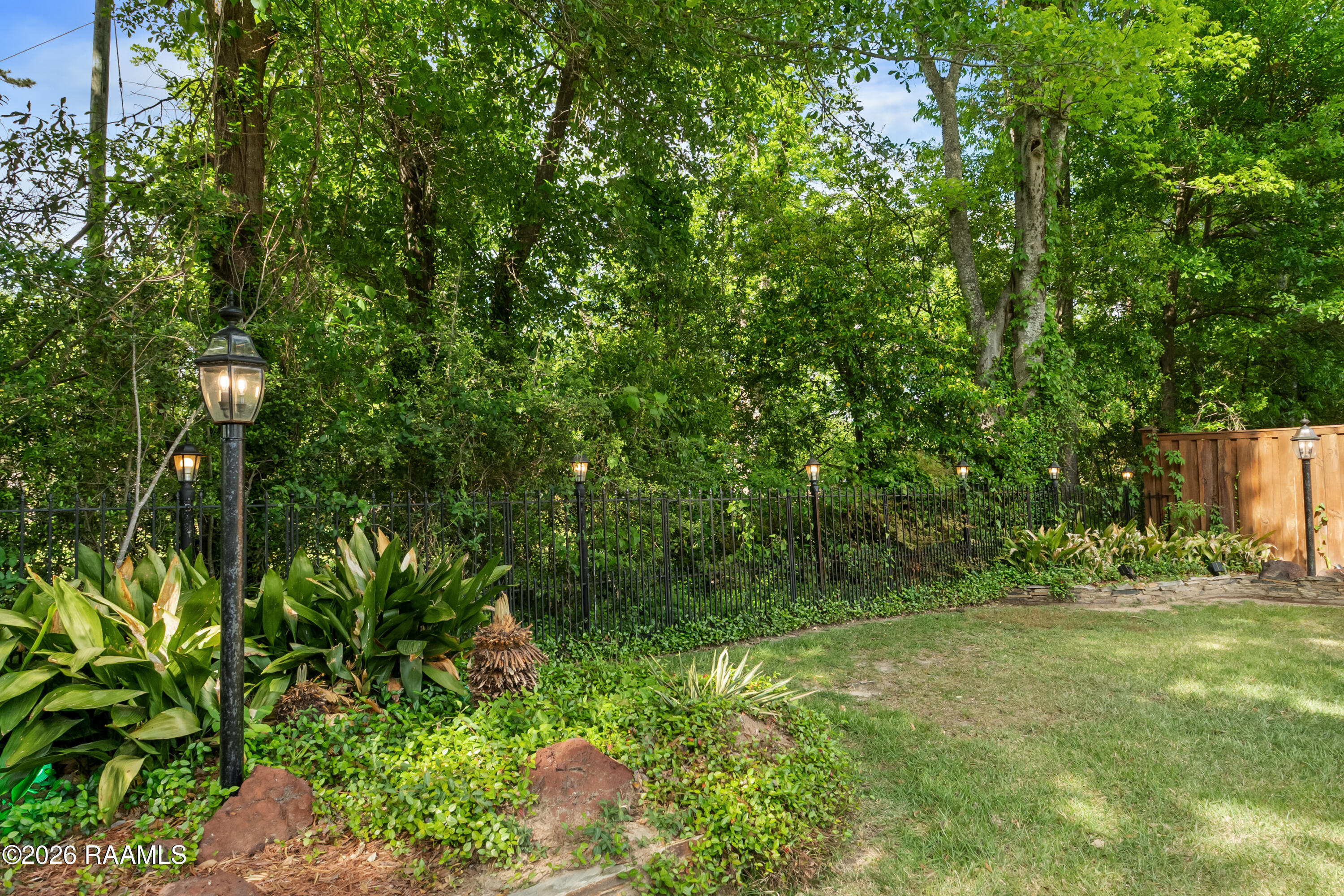 105 Pecan Bayou Monroe, LA 71203 - Photo 35 of 40 DSC00203
