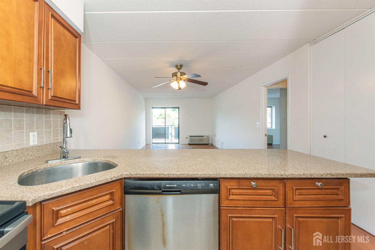 5 Linden Street, Unit 3J Hackensack, NJ 07601 - Photo 10 of 22