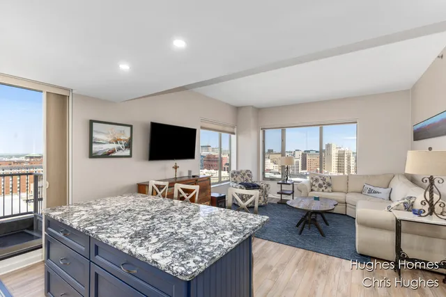 $355,000 | 118 Campau Avenue Northwest, Unit 1704, Grand Rapids, MI 49503